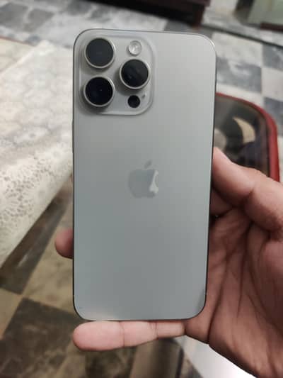 Apple iPhone 15 Pro Max