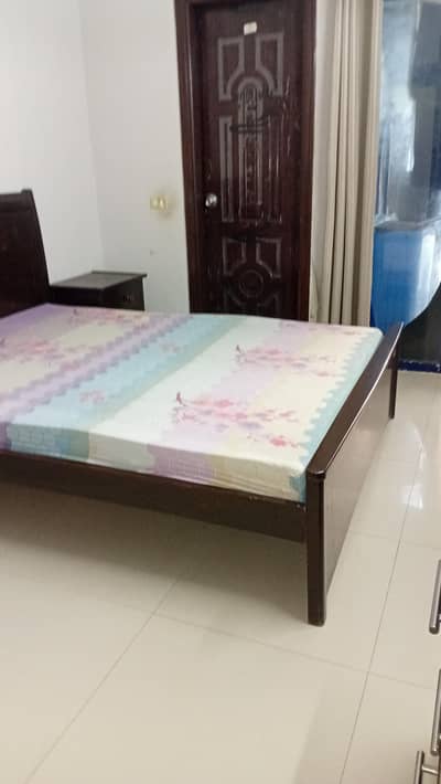 queen size bed 5/6.5