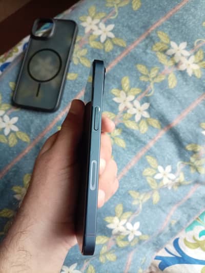 iPHONE 13 SIM WORKING