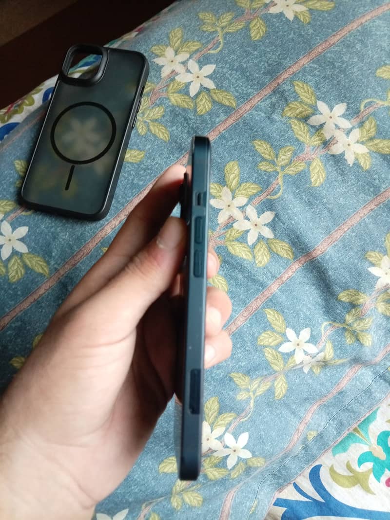 iPHONE 13 SIM WORKING 6