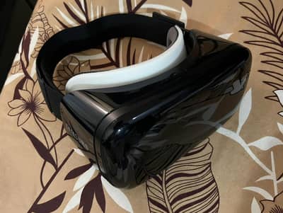 Samsung oculus gear vr haedset | Almost brand new condition