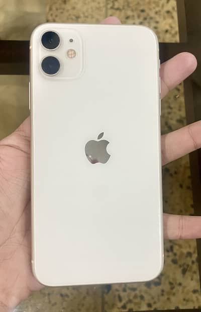 iPhone 11 64GB White – Non PTA, Neat & Clean All OK