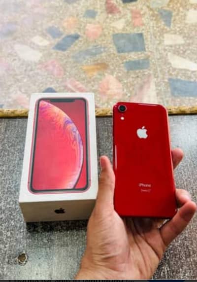 I phone xr 10/10 bettery health 87