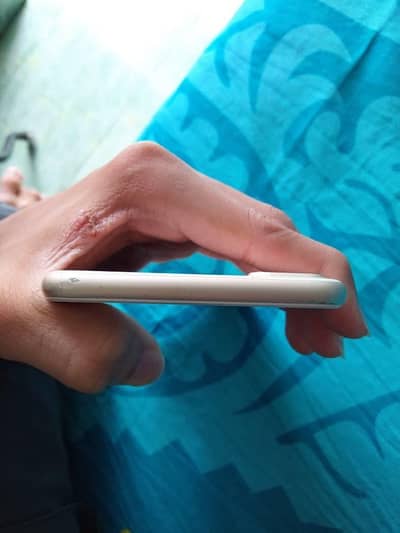 iphone 7 plus 128 GB  no open no repair PTA approved all ok