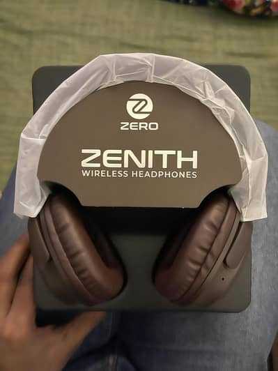 Zenith headphones