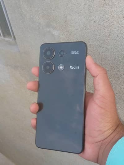 Lush condition Box and original charger