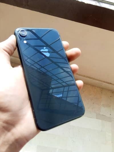 iphone XR 64gb bypass karwana hoga