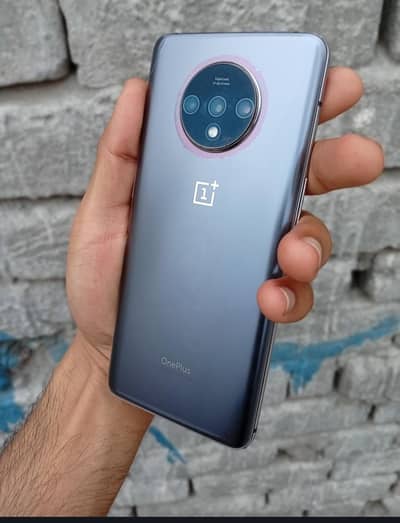 ONE PLUS 7T
