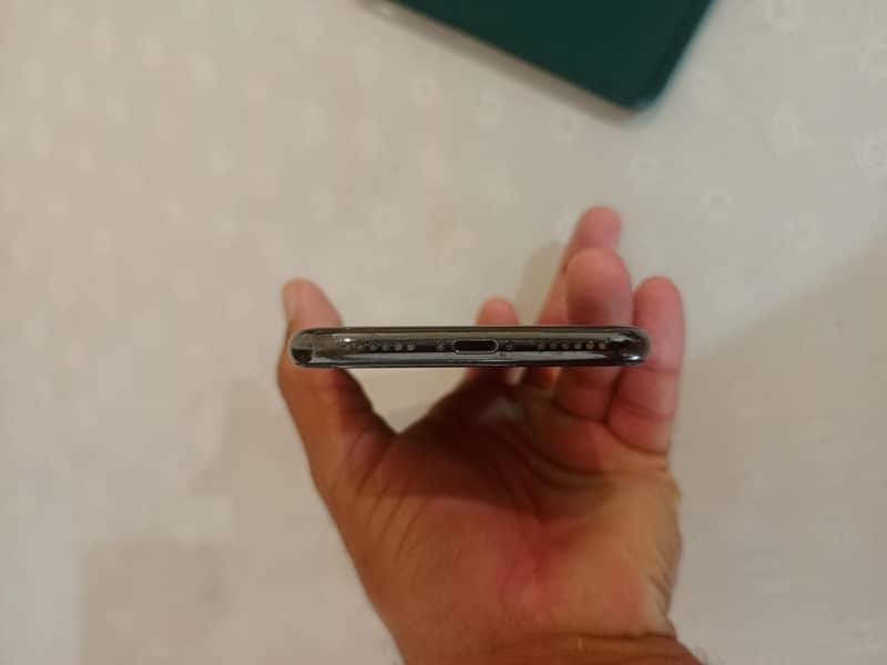 iPhoneX really mint condition 7