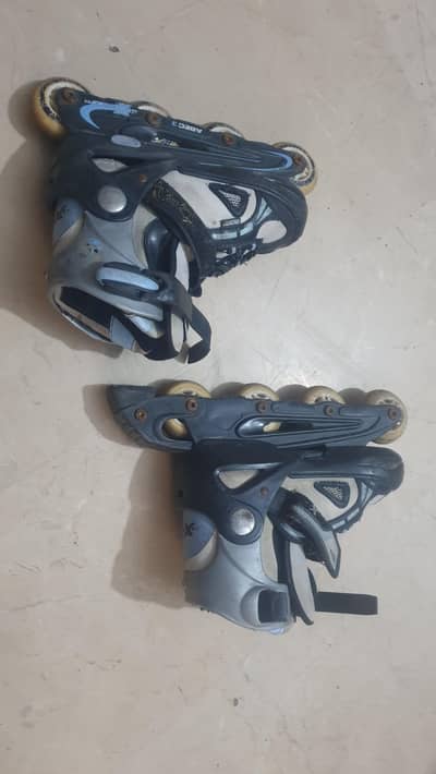 Skates  for 6 - 10years old child - Good Conditoon