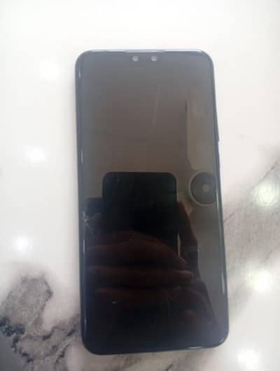 sell a huawei y9 phone good condition
