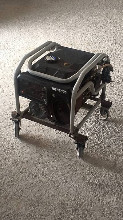 Hyundai Gas and petrol Generator 3 KW (HGS3500 model)