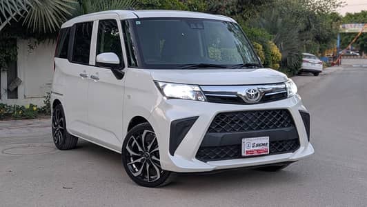 Toyota Roomy X 2022/2025/2026 Grade 4.5