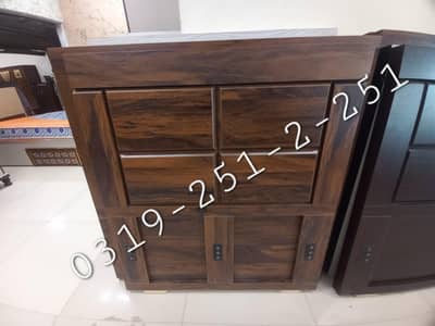 single beds available 0-3-1-9-2-5-1-2-2-5-1