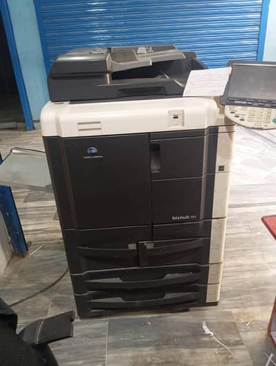 Urgent Sale Konica Minolta Bizhub 751 [New Condition]