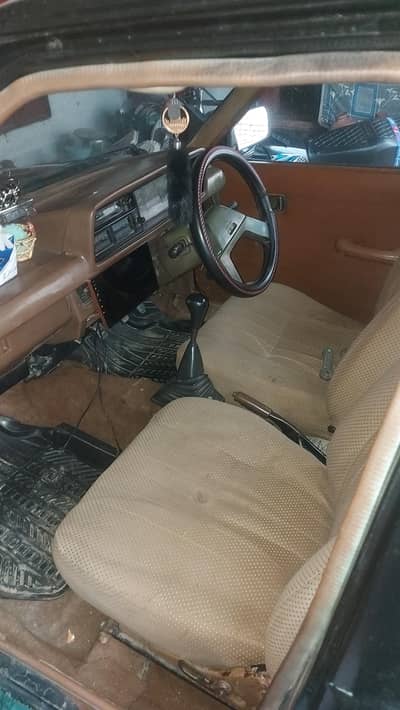 Mazda 323 exchange possible small car or same car key to key