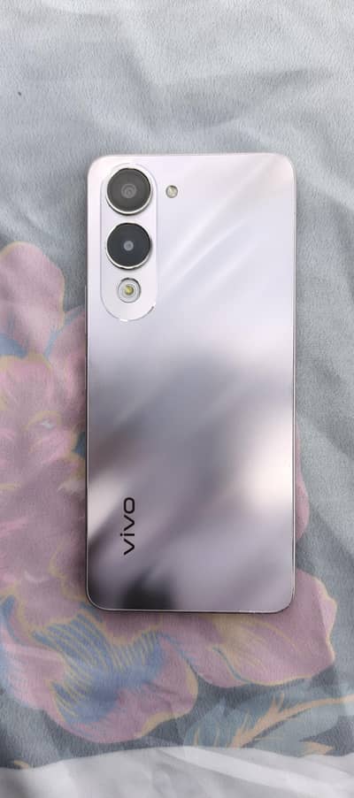 vivo y04