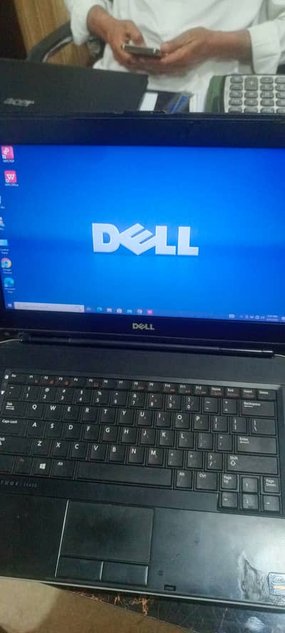 Core i5,,Ram 256 GB,,,hard 512