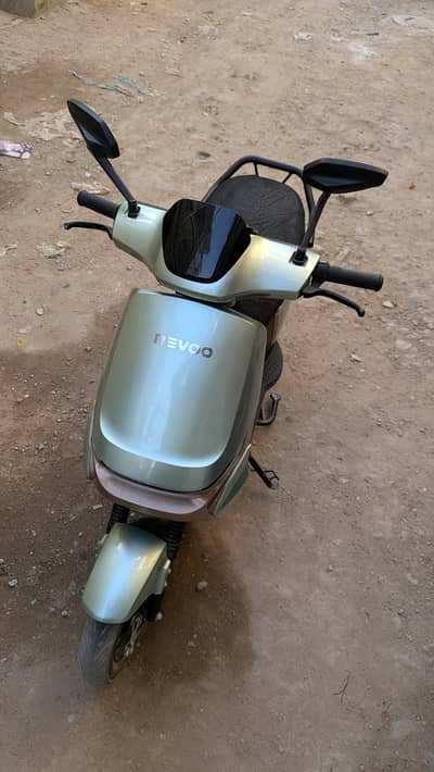 Reevo A11 Electric Bike