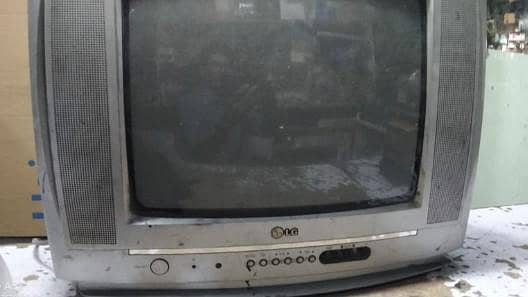 LG 13 inches , TV for Sale. .