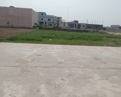4 Kanal Land Available for Sale