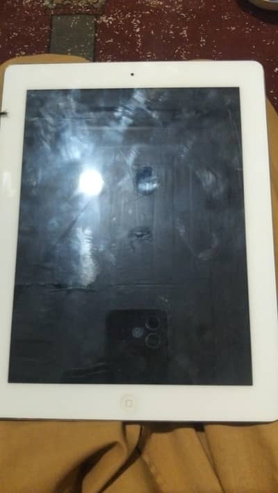 ipad 2 used only 6000 Whatsapp 03494342073