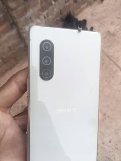 sony xperia 5 mark 2 new condition 1 month use exchange now