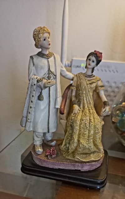 Beautiful Paintings &  Pure Crystal items