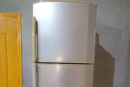 Haier Fridge Refrigerator Big size Good Condition hrf 380 sale Grand