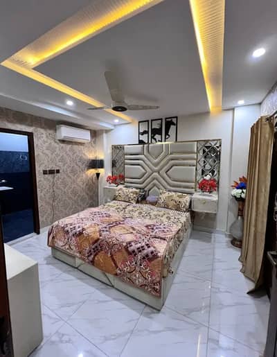 Studio phr day Sort Time available