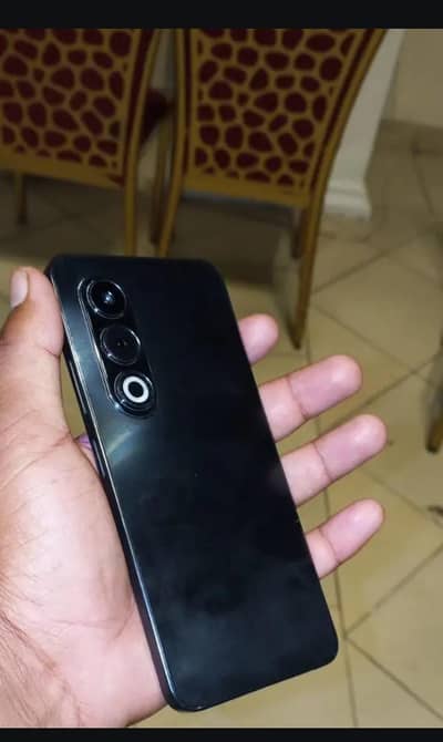 12/128 All ok Box fast charger in display fingerprint