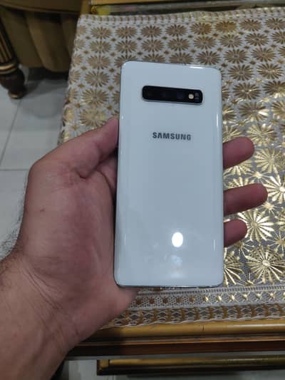 Samsung S10 Plus