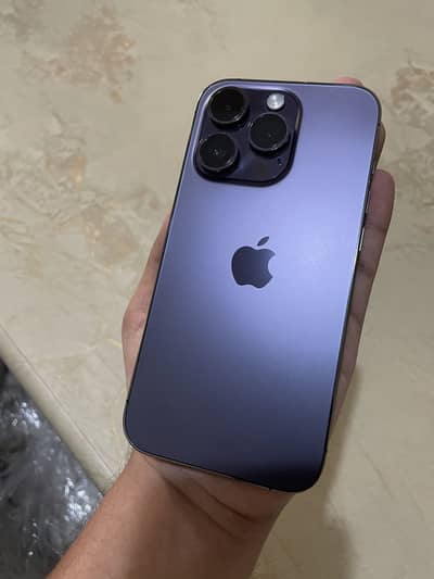 iPhone 14 Pro 256gb (4 months sim time)