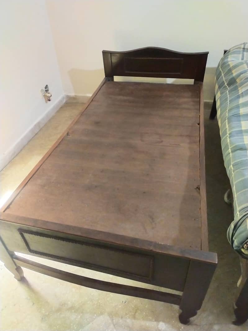 Single Bed 4