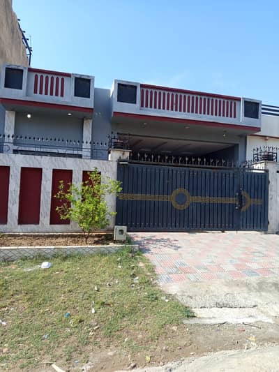 8 Marla ( 30*60 in Block F ) Single Story House Available.