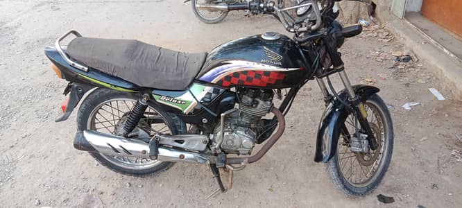 Honda 125 deluxe
