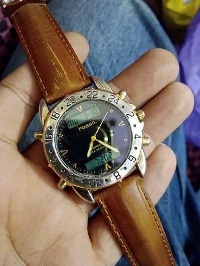 branded fossil digital