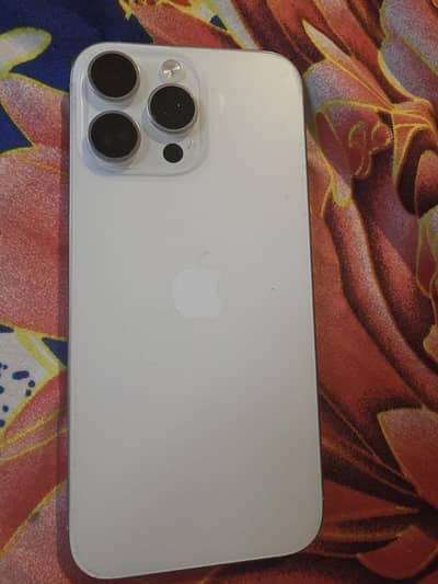 iPhone 16 pro max white titanium lovely  clr