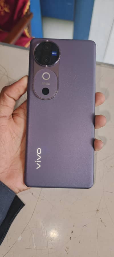 Vivo V40 12/256