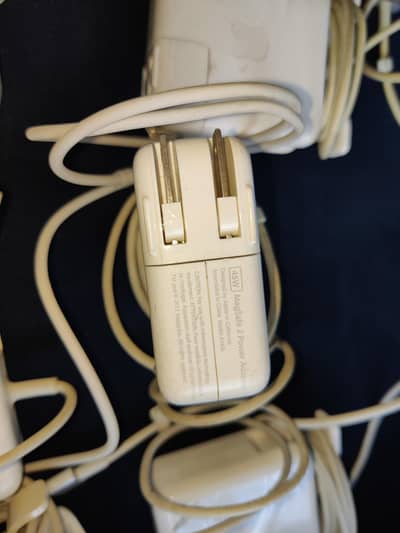 apple MacBook magsafe 2 charger  100% genuine