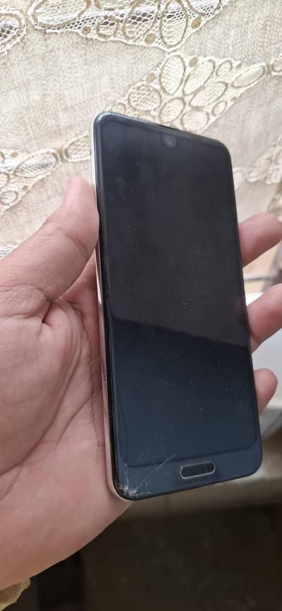 Aquos R2 4/64 PUBG 60 FPS