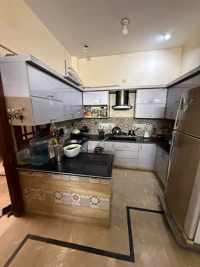 120 Square Yards House In Cantt Of Karachi Is Available For sale