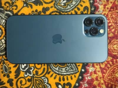 iPhone 12 Pro Excellent Condition