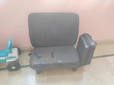 hirof ki gl wali seat ha