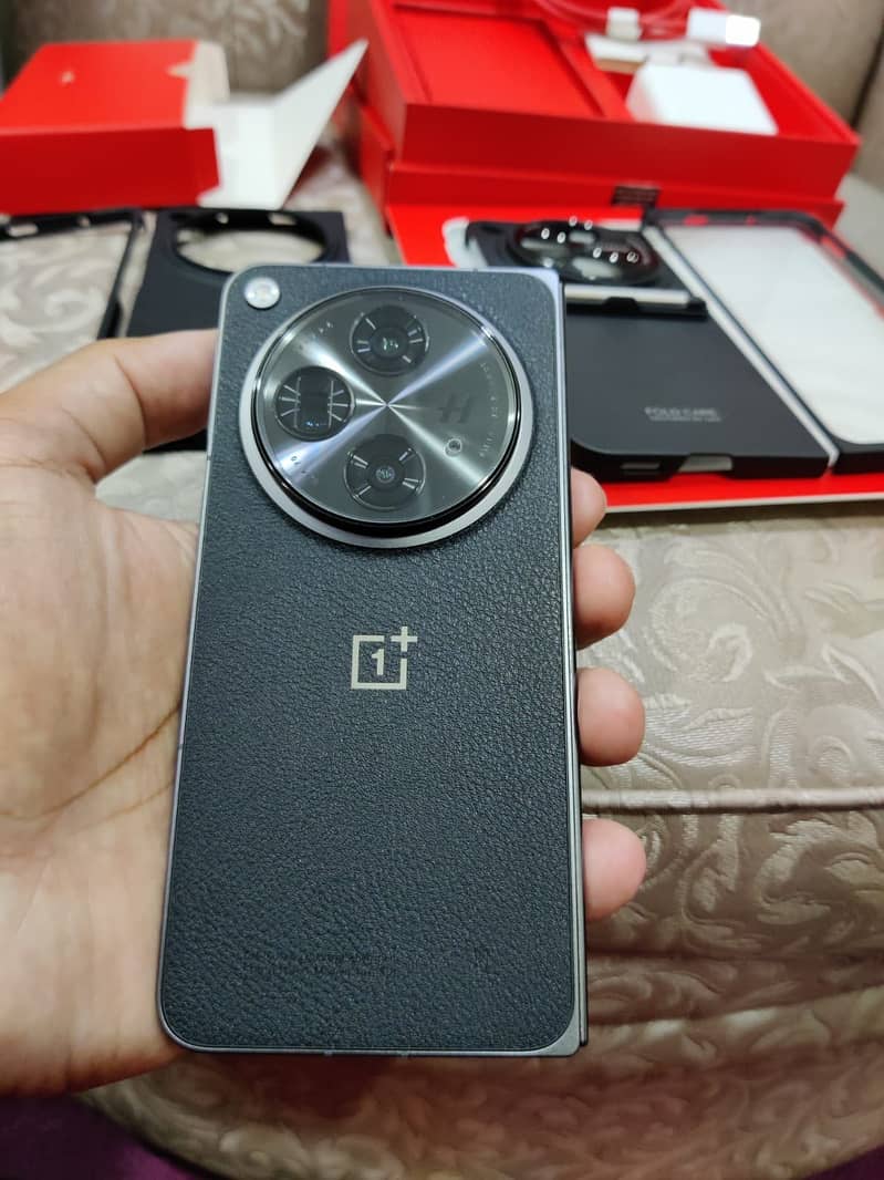 One plus open foldable 11