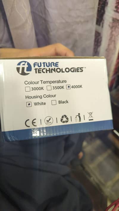 focous light for business People