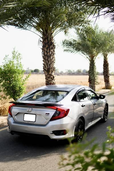 HONDA CIVIC TURBO 1.5