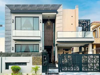 10 Marla Luxury House For Sale In RMT Zone 3