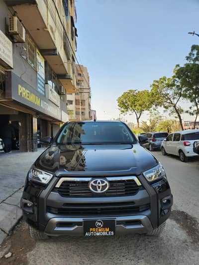 Toyota Hilux Racco 2025