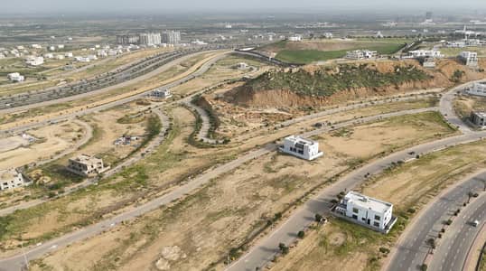 500 Sq Yd Corner Category Plot For Sale Precinct-9 (Bahria Hills), Bahria Town Karachi. Near Ali Villa & Close to Midway Commercial | Prime Location | Ideal for Residence or Investment. Just 2 Mins Drive from Entrance.